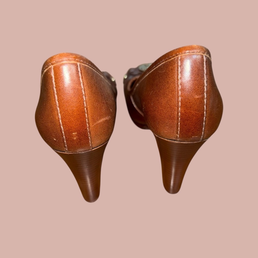 Tory Burch brown Leather Heels - Picture 5 of 16